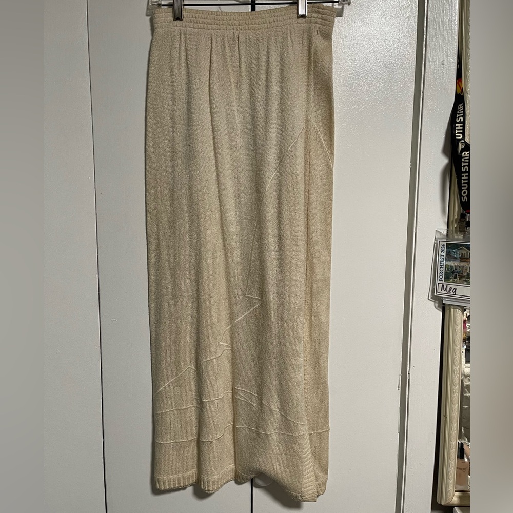 Vintage 70s Marc D’Alcy Beige Maxi Skirt with Embroidered Design
